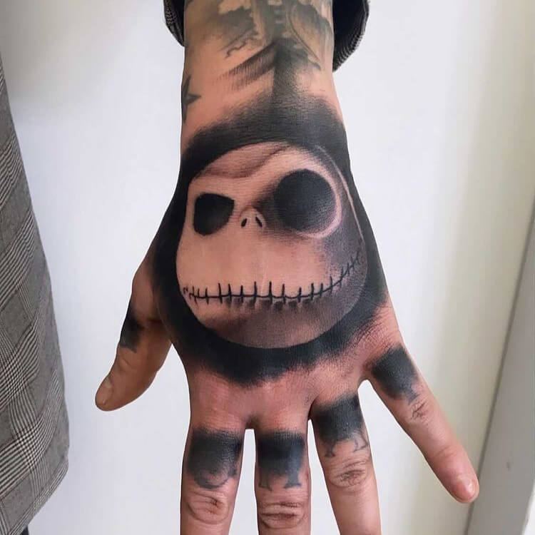 Jeff Caviola @jeff_cav_tattooer