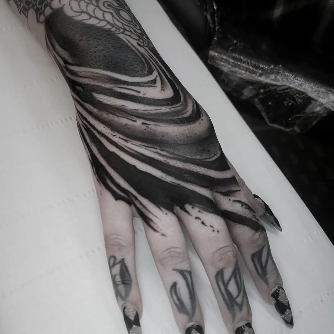 Rachel Aspe @bellatrix_tattoo