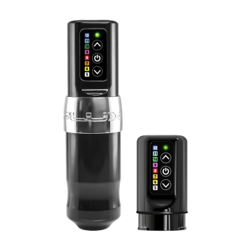 FK Irons Spektra Flux Draadloze Tattoo Machine with Additional PowerBolt - Chromium FK Irons Spektra Flux Draadloze Tattoo Machine with Additional PowerBolt - Chromium