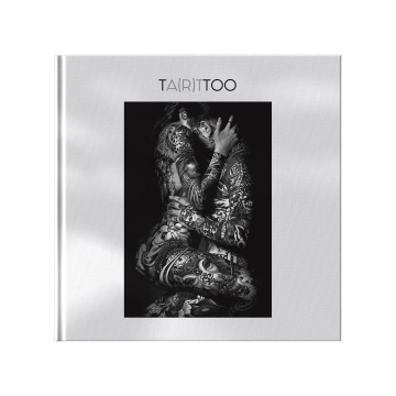 TA(R)TTOO Black & White Table Boek