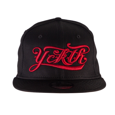 Luxe Hustle Wear 9FIFTY 'YCKTH' Snapback Cap met Rood Logo op Zwart